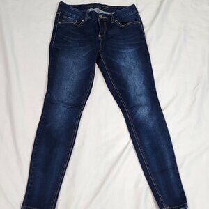 Seven 7 Slimming Straight Dark Wash Blue Jeans Size 4          Lot B